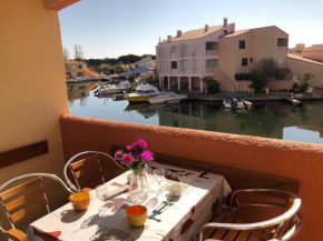Studio cabine 4 pers avec piscine, parking sécurisé, BBQ et proche plage - FR-1-81-281